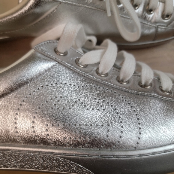 GUCCI Ace Low-top Silver Sneakers - Picture 7 of 16